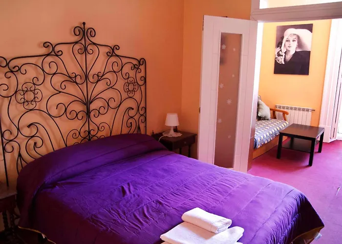 Pensión Apolo XI Madrid