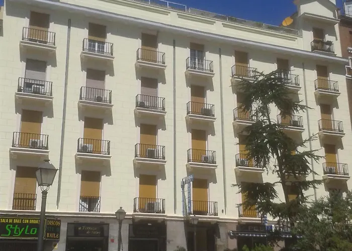Hoteles Baratos MadridTriana