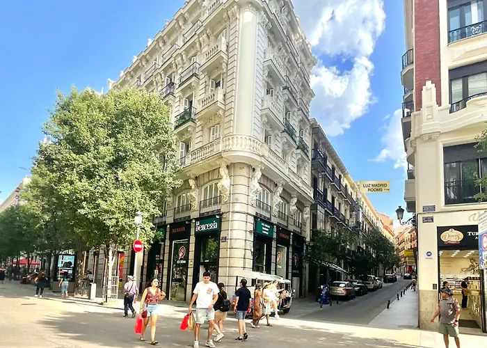 Hoteles Baratos MadridLuz