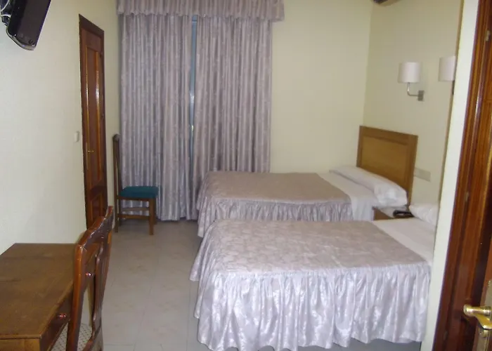 Hostal Rivera - Atocha Madrid