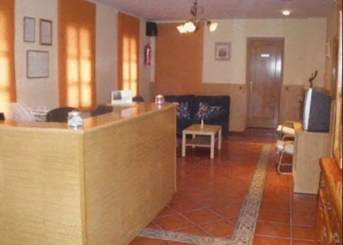 Hoteles Baratos MadridEmilio Barajas