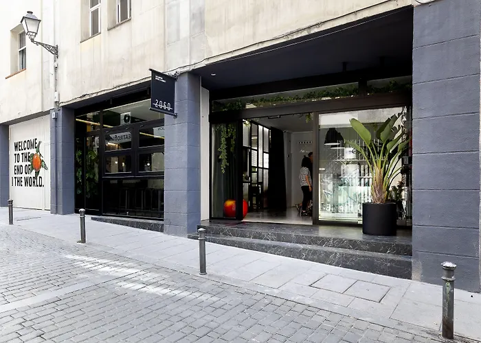 2060 The Newton Hostel Madrid