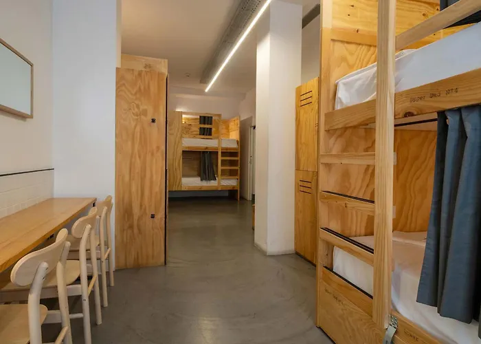 Hoteles Baratos MadridHat