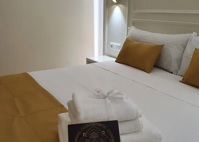 Hotel Le Petit Palü-Velarde Madrid