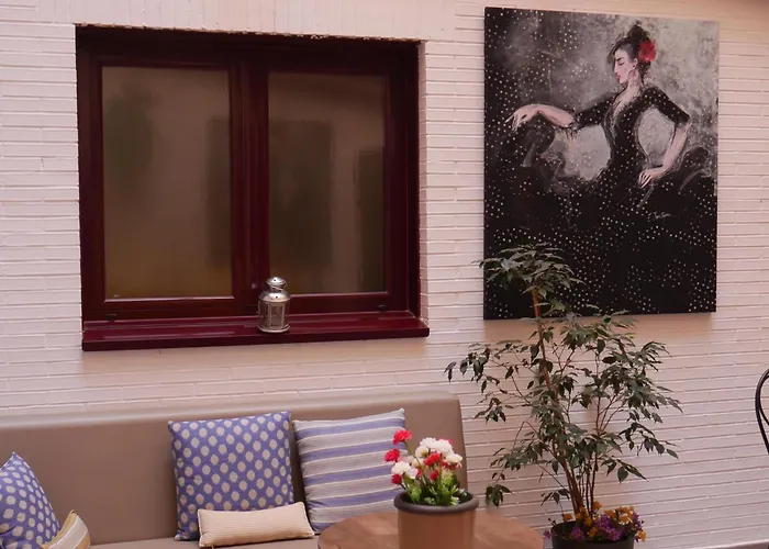 Hostal 4C Cuatro Caminos Madrid