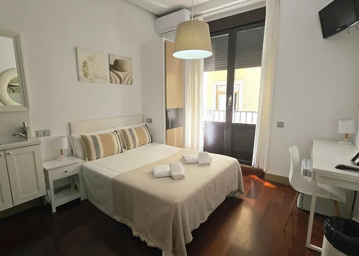Madrid House Rooms